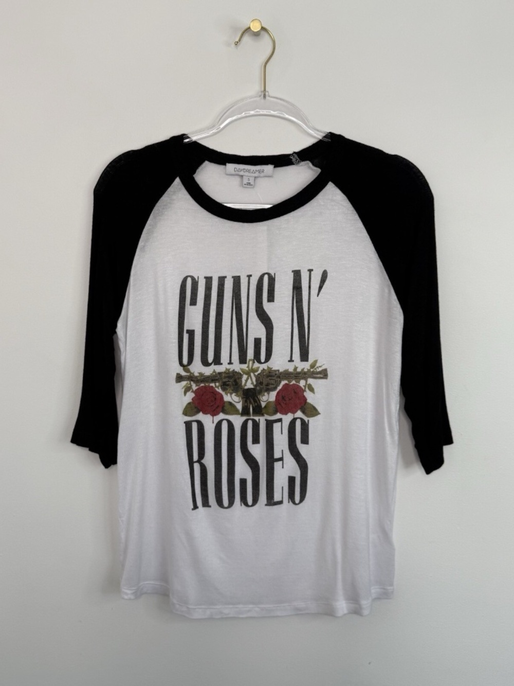 Daydreamer Graphic Band Tee Guns N' Roses Half Sleeve Soft Top Women's S NWT